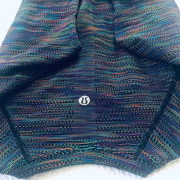 LULULEMON Swiftly Tech Love LS Top - Picture 8 of 9